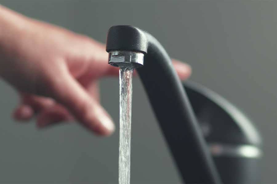 Water tap
